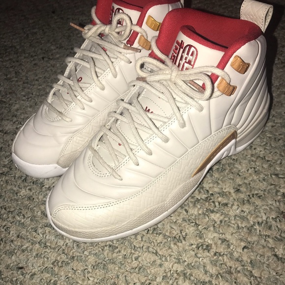 Air jordan retro 12s - Picture 2 of 6